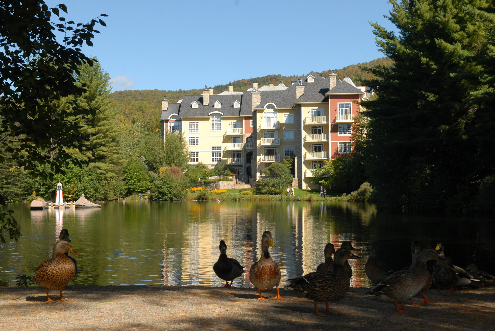 Ermitage Du Lac Mont-Tremblant Exterior photo